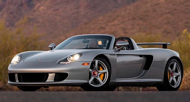 На торги выставлен 17-летний суперкар Porsche Carrera GT