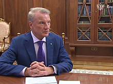 Путин провел в Кремле встречу с главой Сбера Грефом