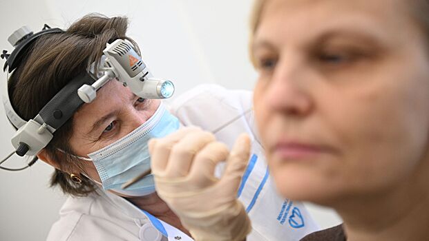 Врач предупредила об опасных причинах заложенности уха