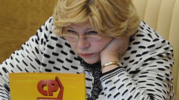 Драпеко порадовалась отъезду Пугачевой, Галкина* и Макаревича* из России