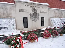 "Рвали и вязали шторы": о пожаре в здании ГУВД, который унес жизни 57 человек, вспоминают очевидцы