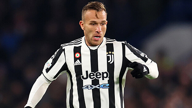 «Валенсия» хочет арендовать Артура. «Ювентус» заинтересован в продаже