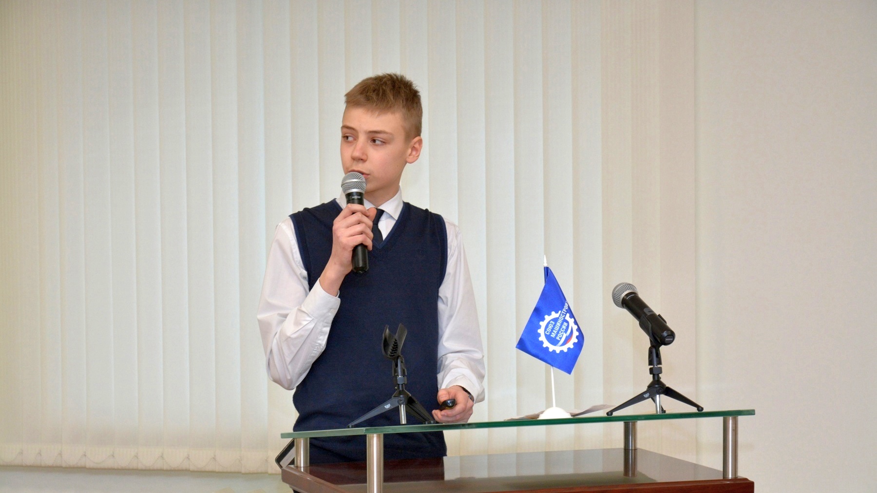 Вологодский школьник стал серебряным призером конкурса «Сила света»