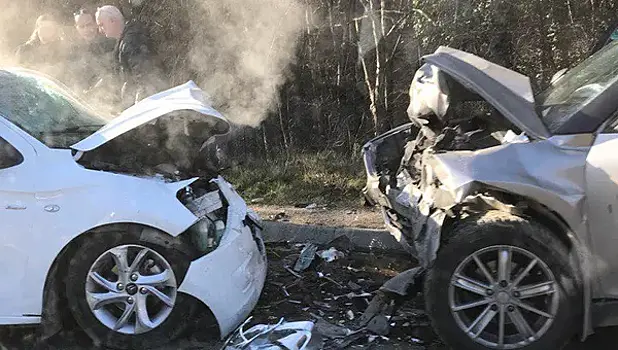 Спасёт ли торможение и маневрирование от летящего «в лоб» автомобиля?