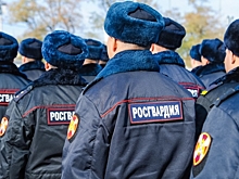 Росгвардейцы помогли пострадавшим в ДТП на западе Волгограда
