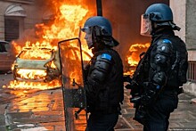 Американское издание Jacobin о причинах протестов во Франции: количество жертв полицейского произвола увеличивается год от года