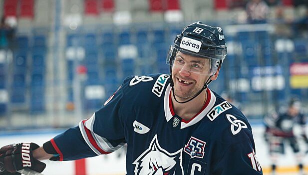 Дергачев об изменениях в штабе «Нефтехимика»: «Кардинальная смена игры происходит. Будем больше играть в атакующий хоккей. Все хотят попасть в плей-офф, впереди тяжелая работа»