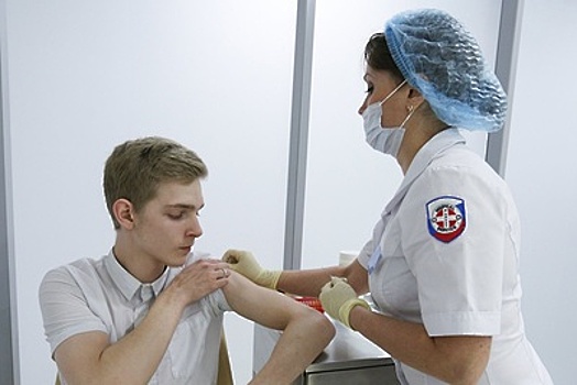 Масштабная вакцинация начнется в Москве в среду