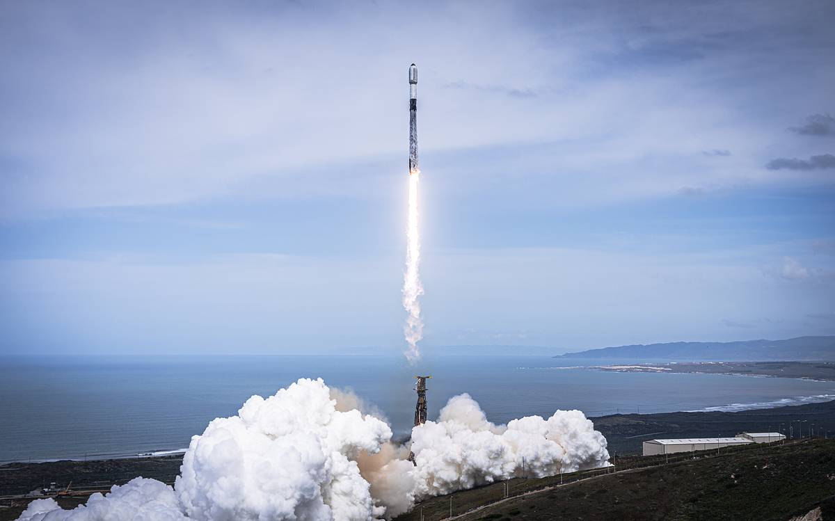 Саудовская Аравия и ОАЭ заявили о планах инвестировать в SpaceX Маска