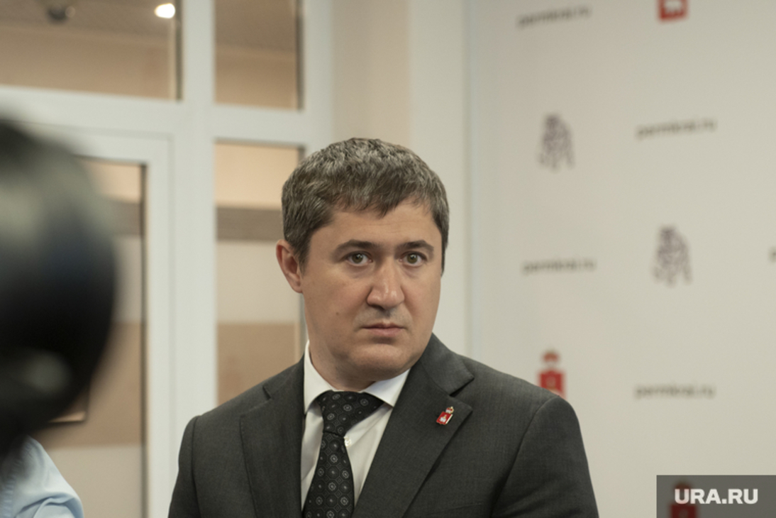 Кувшинников сергей иванович эксперт. Губернатор пермского края. Сергей фургал 2022. Кувшинников смеется. Задержан губернатор пензенской области иван белозерцев.