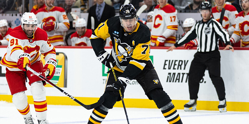 Malkin became the third star of the opening week of the NHL regular season