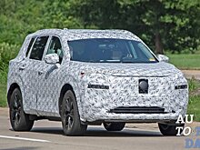 Новый Nissan Rogue показан на первых шпионских снимках