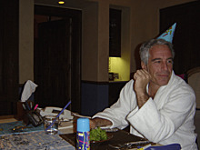 Российский бизнесмен Доронин приглашал Эпштейна на вечеринку