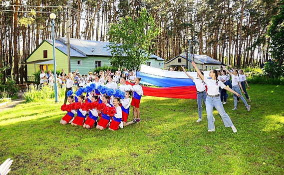 В Курске 210 детей отдохнут в лагере на профильной смене «Созвездие талантов»