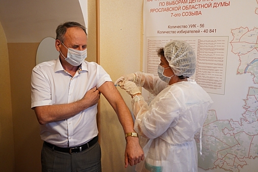 В Ярославской облдуме от прививки отказалось больше половины депутатов