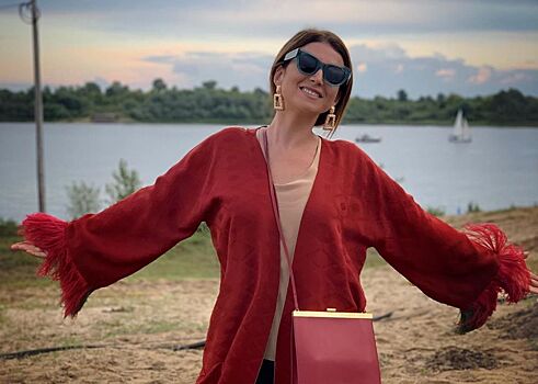 Певица Жасмин показала своего старшего брата