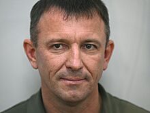 Суд вновь оставил в СИЗО генерал-майора Попова