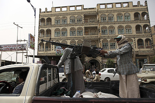 Бойцы-хоуситы в Йемене