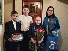 Единственного в районе ветерана Великой Отечественной войны поздравили с Днём 8 Марта