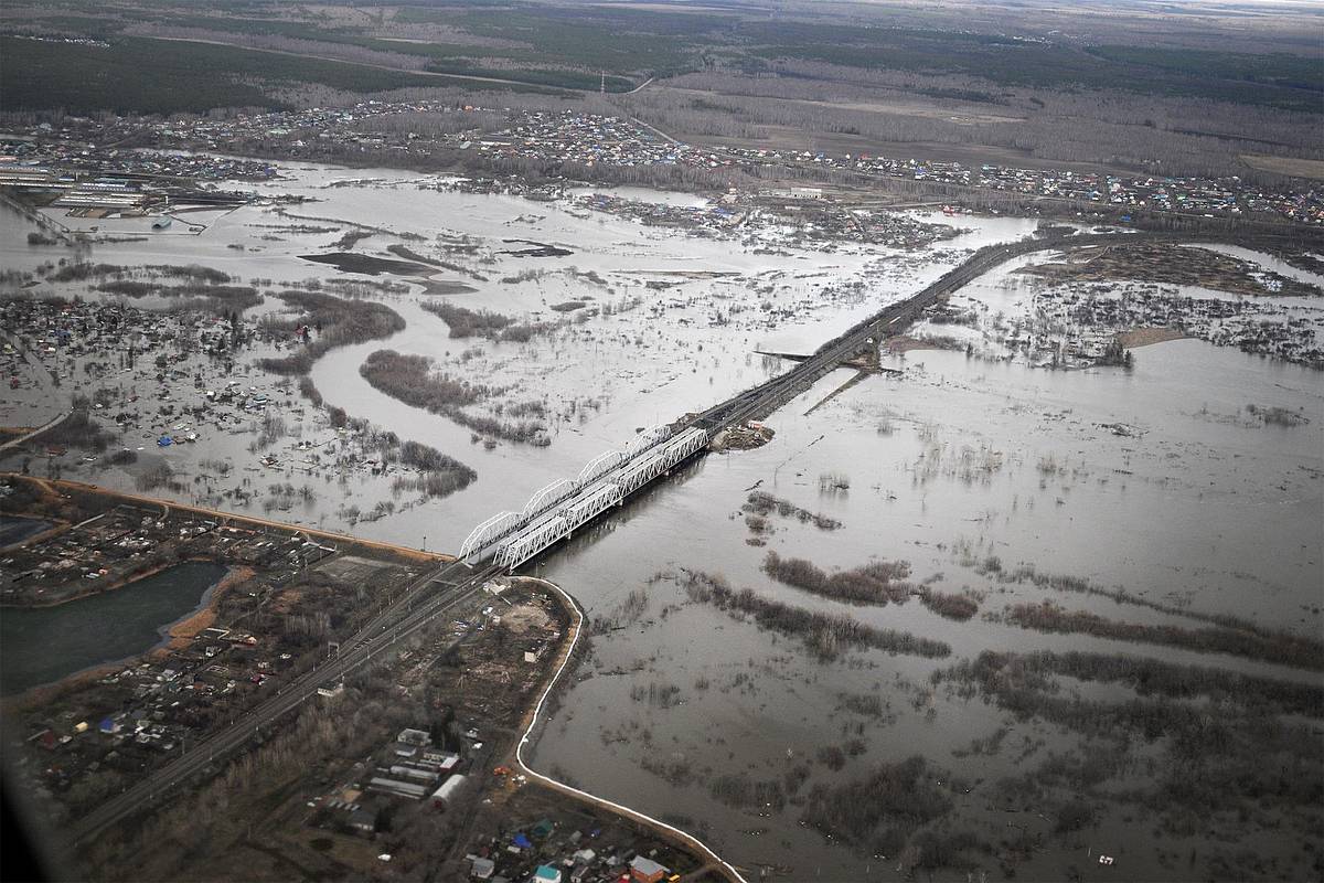 Жителей российского города призвали эвакуироваться из-за подтоплений