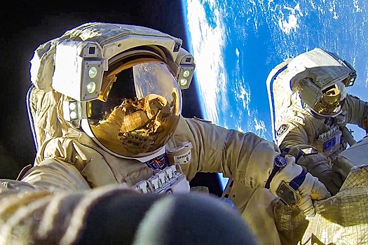 Астронавты выходившие в открытый космос