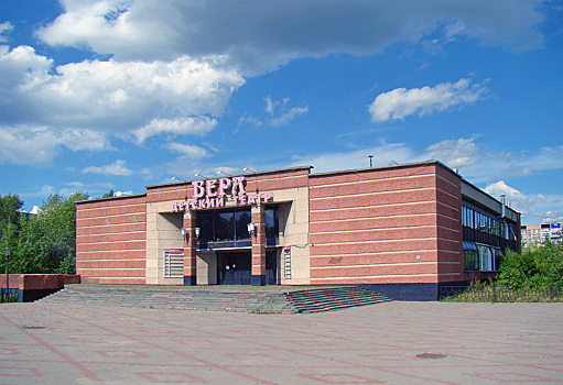 Реконструкция здания театра «Вера» в Нижнем Новгороде наполовину завершена