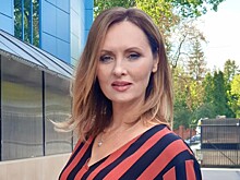 «Какие красотки»: Елена Ксенофонтова вышла в свет с 10-летней дочерью