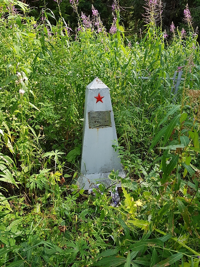 Дом Романовых о могилах красноармейцев времен Гражданской войны