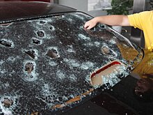 Как защищать автомобиль во время града