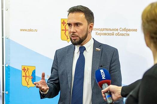 Бюджетный комитет кировского парламента может возглавить Роман Титов