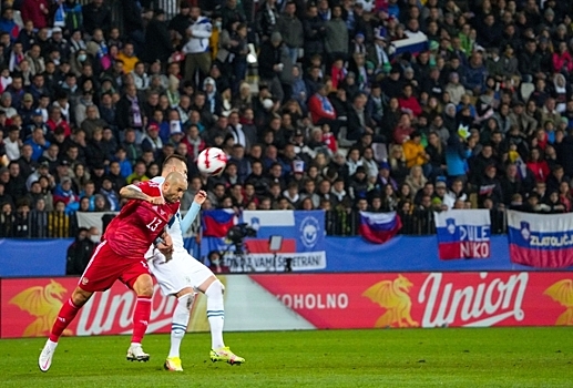 Сборная России по футболу разгромила команду Сербии