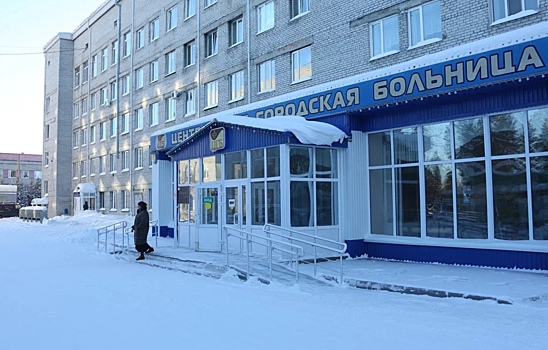Сотрудники ноябрьской больницы помогают раненым в зоне СВО. ВИДЕО