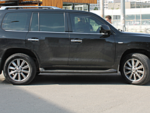 В Екатеринбурге арестовали внедорожник из-за невыплаченного кредита на его покупку