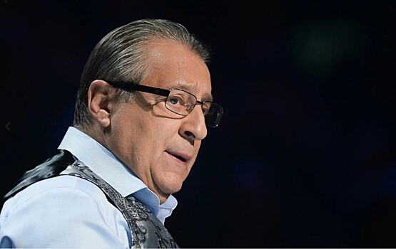 В России захотели отстранить Хазанова от должности