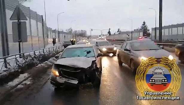 В Нижнем Новгороде водитель такси насмерть сбил пешехода