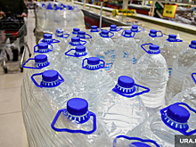 В ХМАО производителя питьевой воды подозревают в нелегальном розливе