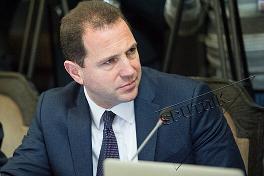 Ереван и Париж обсудят шаги по реагированию на ЧП - глава МЧС едет Париж