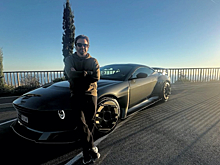 Алонсо продемонстрировал свой Aston Martin Valiant