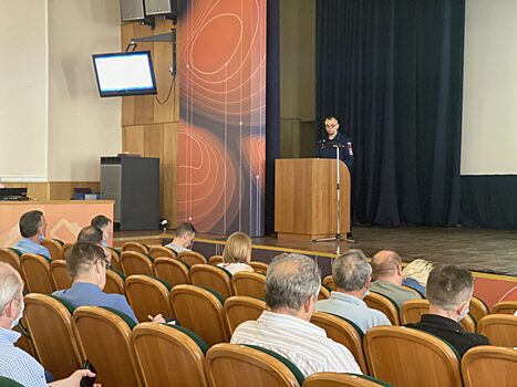 О пожарной безопасности и безопасности на воде рассказали сотрудникам организаций ЦАО