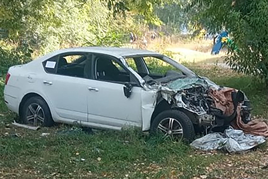 С улиц Ульяновска планируют убрать 8 брошенных автомобилей