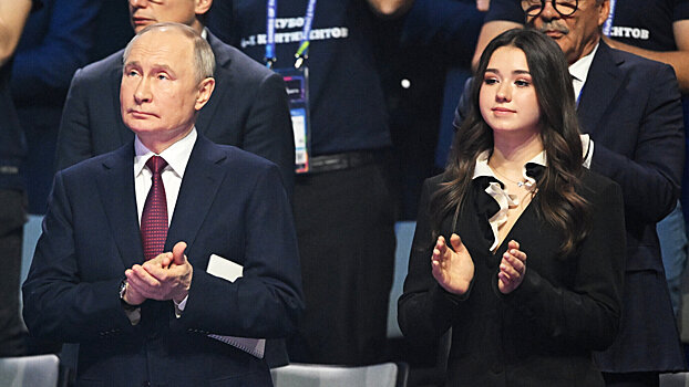 Камила Валиева: «Акция «Елка желаний» стала популярна во многом благодаря личному участию главы государства. Президент мотивирует и других людей делать добро и приумножать счастье»