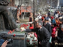 В Якутске воздали дань уважения Василию Никифорову – Кюлюмнюр