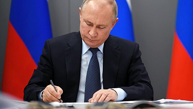Путин подписал указ о контрсанкциях