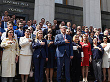 Ложка мёда в бочке дёгтя. Итоги работы Рады 8-го созыва от экспертов