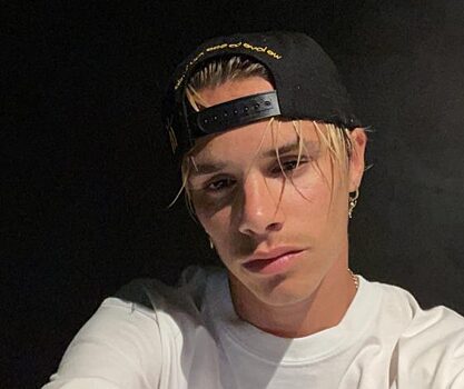 «Какие красивые!»: первый выход в свет Ромео Бекхэма с возлюбленной