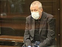 Мосгорсуд смягчил приговор Ефремову на 6 месяцев