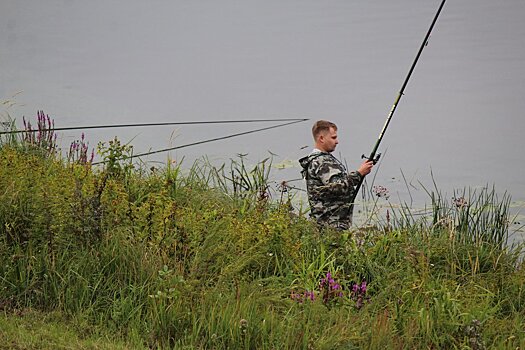 Три вида ухи и лодка в подарок: в Нижнем Новгороде стартовал фестиваль рыбалки