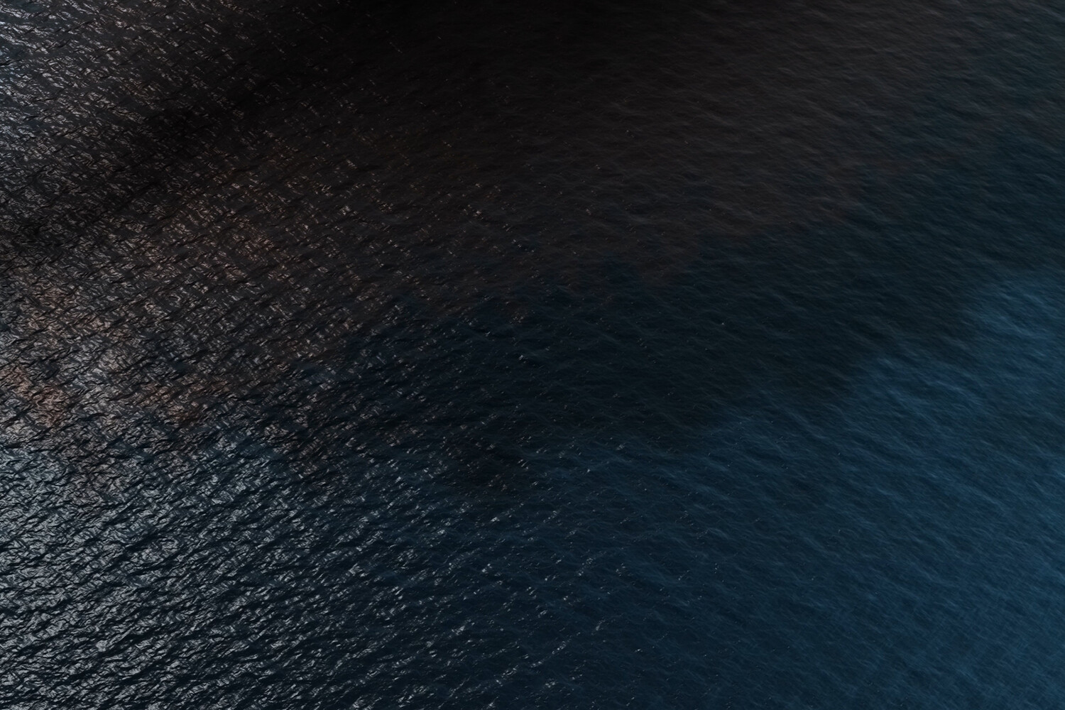 В России нашли способ на 99% очистить нефть от вредных примесей