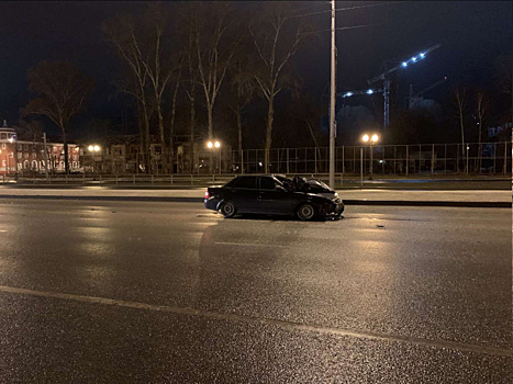 В Самаре на Московском шоссе "Приора" насмерть сбила пешехода
