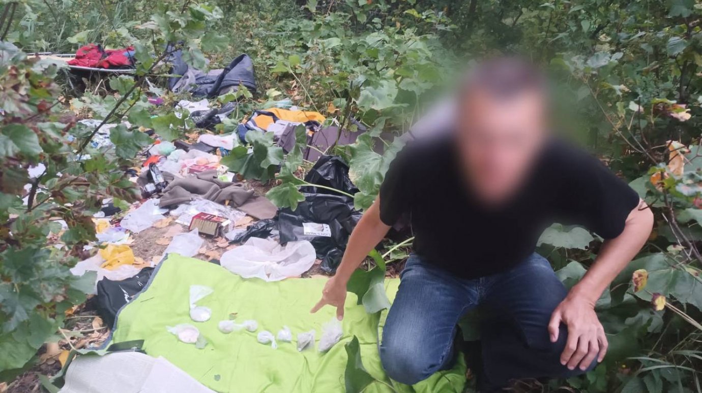 Жители Шемышейки пожаловались на поселившегося в лесу пензенца